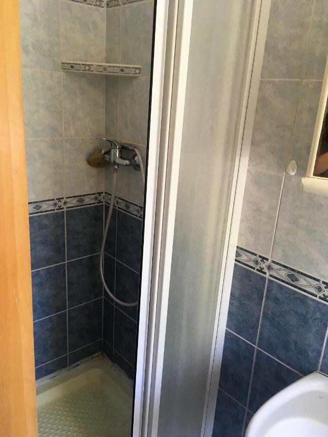 Dvacitka Lägenhet Ceske Budejovice Exteriör bild